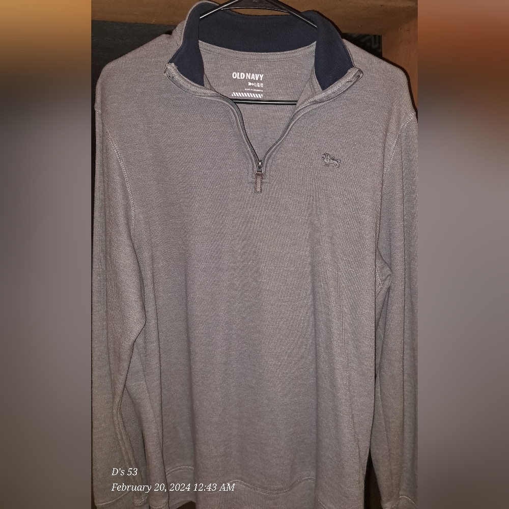 Old Navy Pullover Sweater